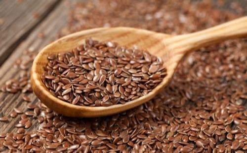 What is flaxseed, in which problems does flaxseed bring relief?