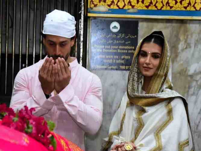 Tiger and Tara Sutaria reach Mahim Dargah ahead of Heropanti 2 release