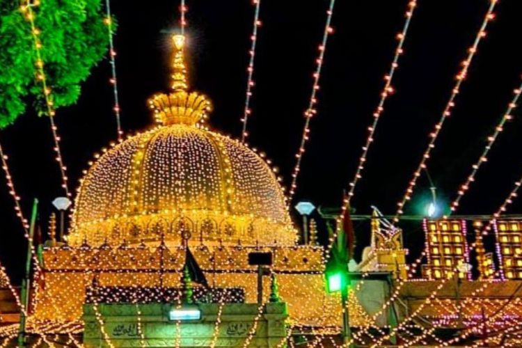 Importance of Eid Milad-Un-Nabi in Islam and its history